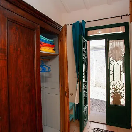 Genius Loci Cozy House With Garden In The Old Town Iun P4177 Olbia