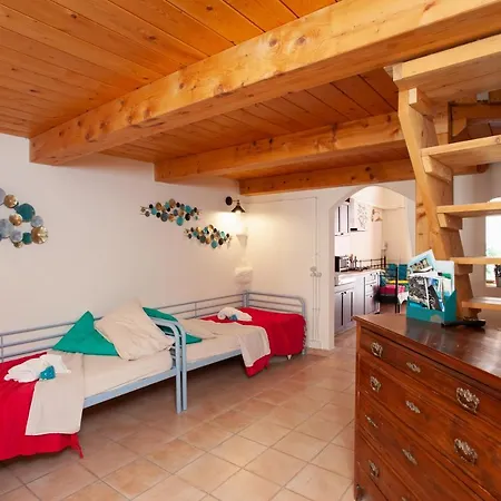 Genius Loci Cozy House With Garden In The Old Town Iun P4177 * Olbia