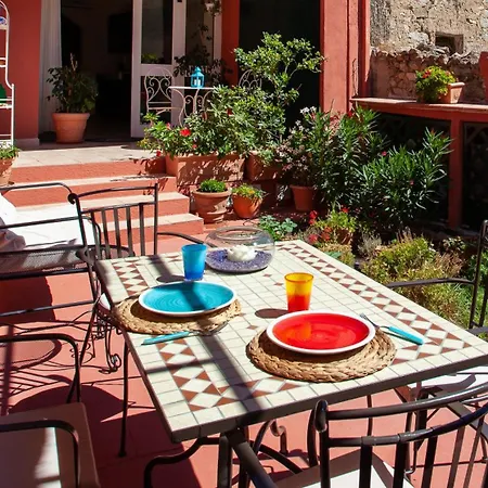 Genius Loci Cozy House With Garden In The Old Town Iun P4177 Apartment Olbia